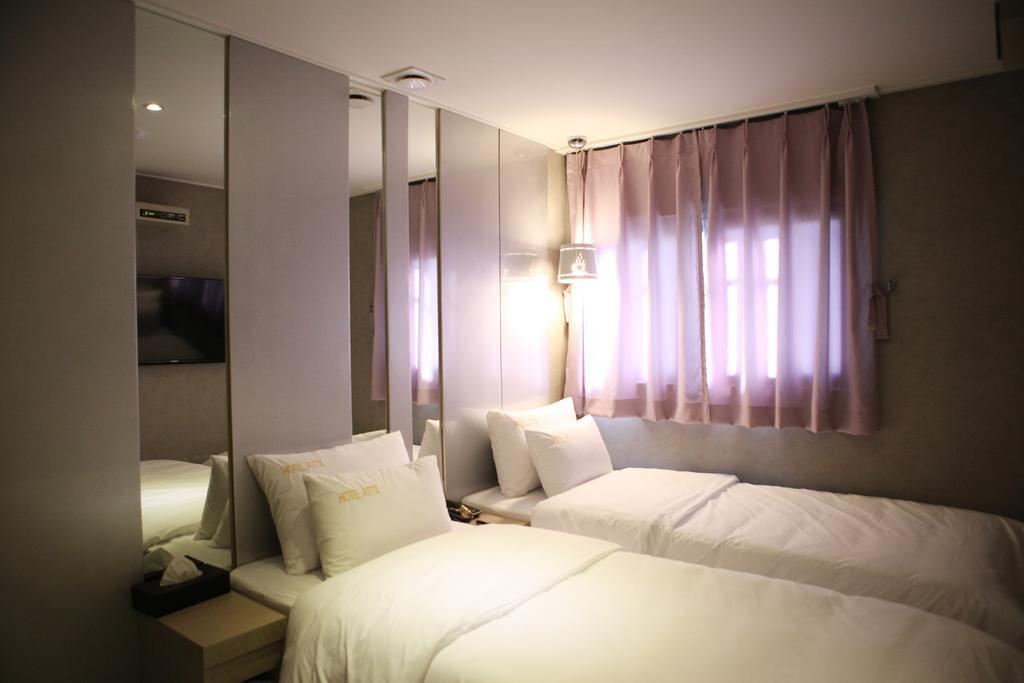 Atti Guesthouse Seoul Exterior foto